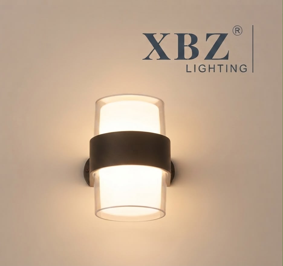 GLASS WALL LIGHT